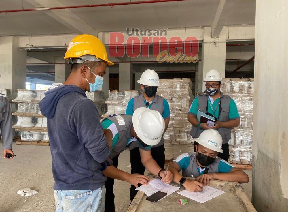 CIDB Kad Hijau Image Khas 11